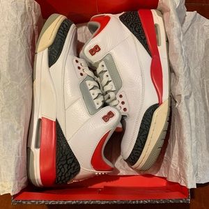 Jordan 3 fire red